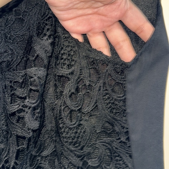 Women’s Chinese Brand Black Lace Tank Top Size Medium - Picture 9 of 10